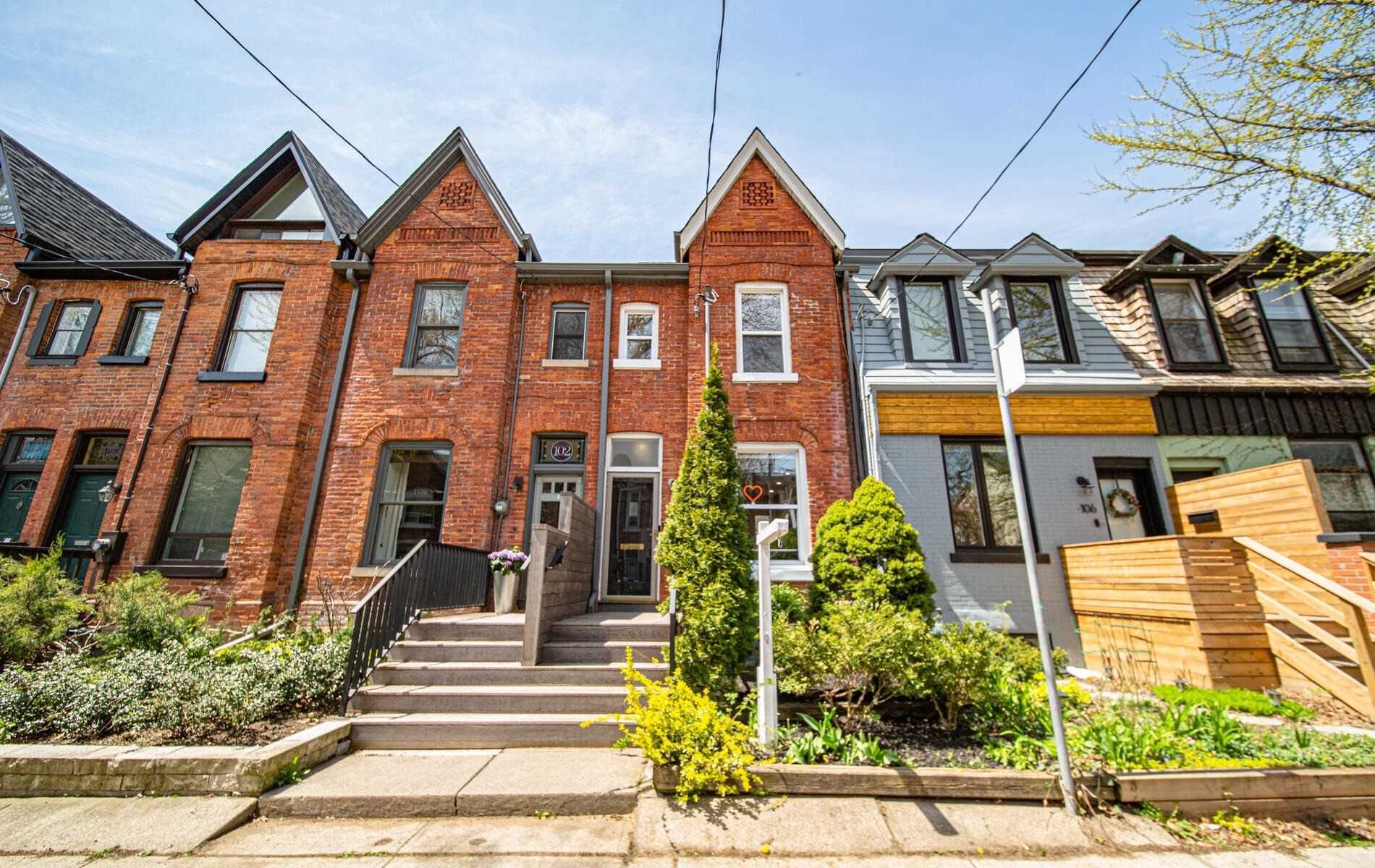 New property listed in South Riverdale, Toronto E01